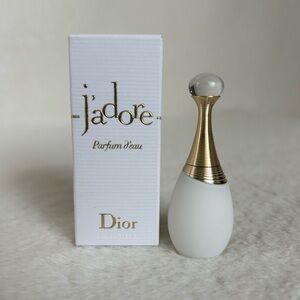 Dior J'adore Parfum D'eau Mini Size 0.17 Fl oz
